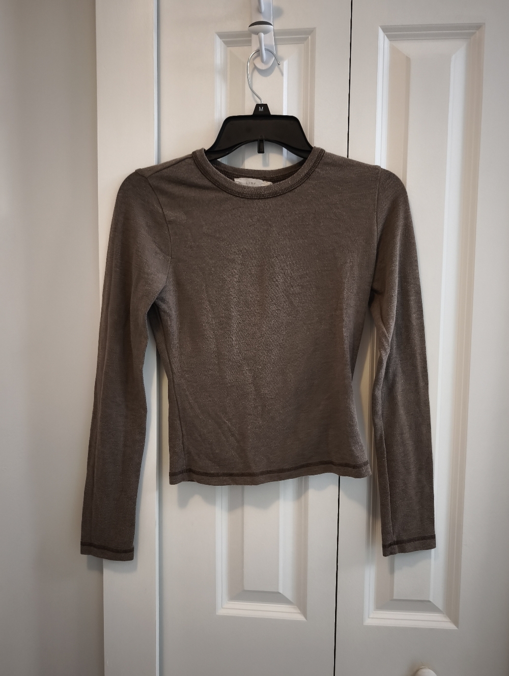 Lush Women's Long Sleeve Crewneck Top